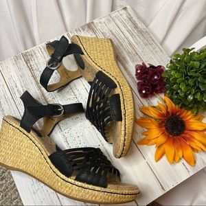 Spring/ Summer Wedge Sandals - Size 6